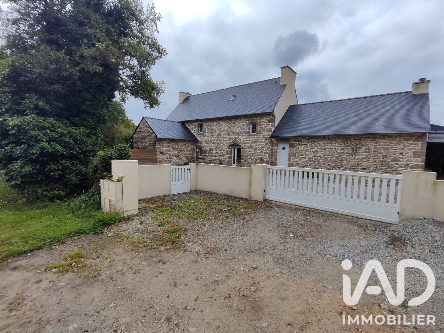 Maison 5 pièces 95 m² · à Ploudalmézeau · 95 m² · 245 000 €
