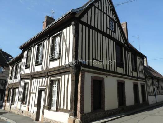 Immeuble à vendre 653 000 € 456 m² Centre Verneuil-sur-Avre 27130