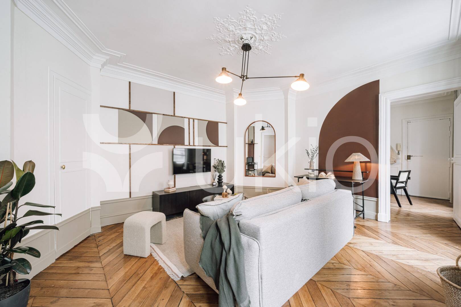 Appartement 2 pièces 64 m² · à Paris 7ème Arrondissement · 64 m² · 5 485 €