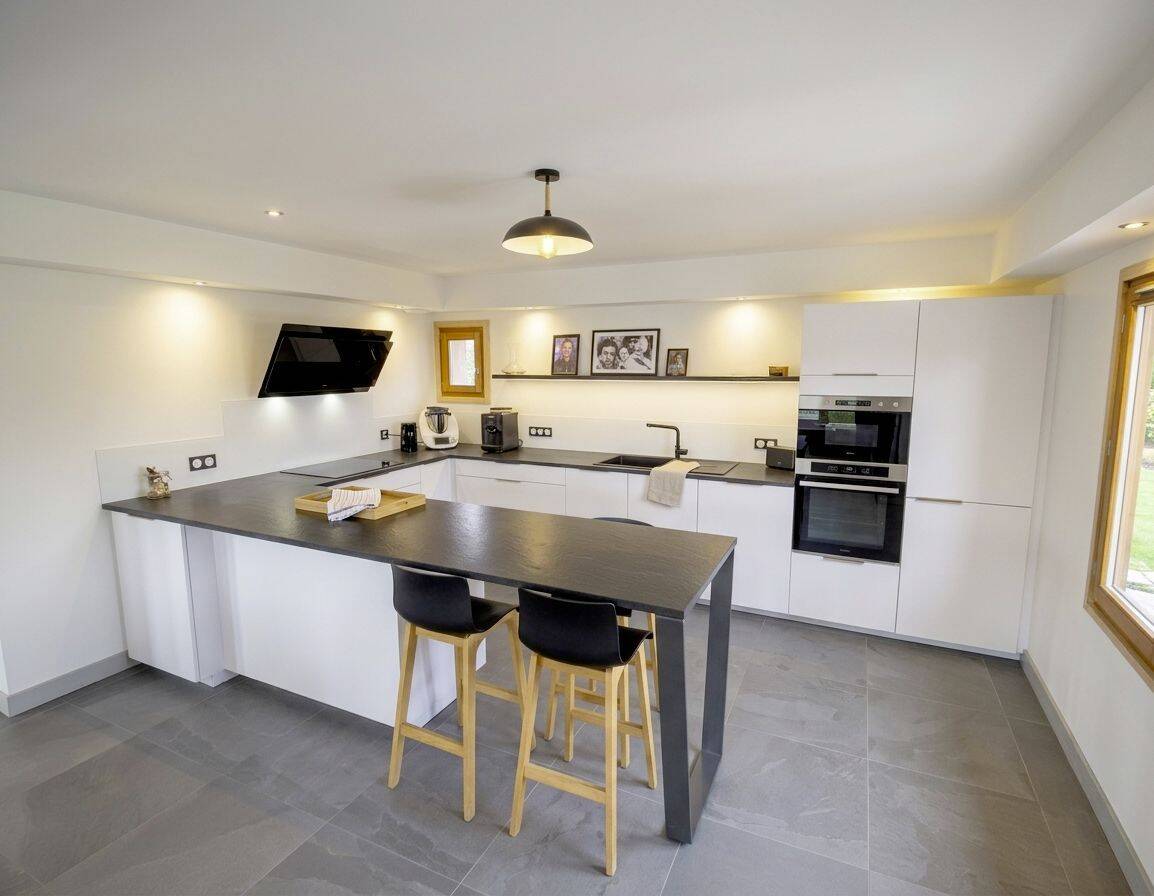 Maison 4 pièces 135 m² · à Val-Cenis · 135 m² · 610 000 €