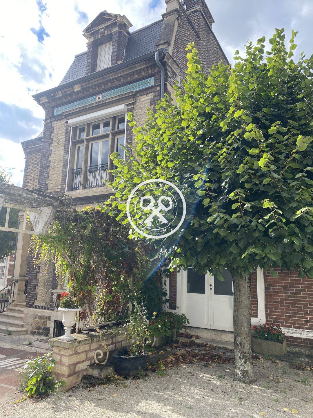 Maison 14 pièces 290 m² · à Troyes · 290 m² · 470 000 €