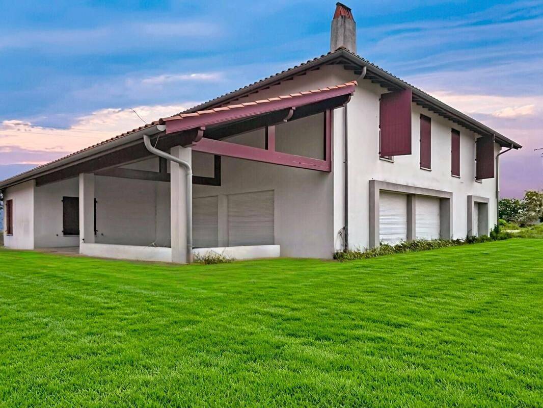 Maison 7 pièces 307 m² · à Orsanco · 307 m² · 750 000 €
