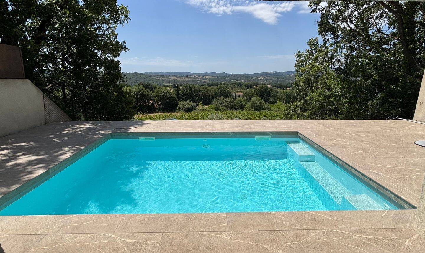 Maison 8 pièces 192 m² · à Pierrevert · 192 m² · 595 000 €