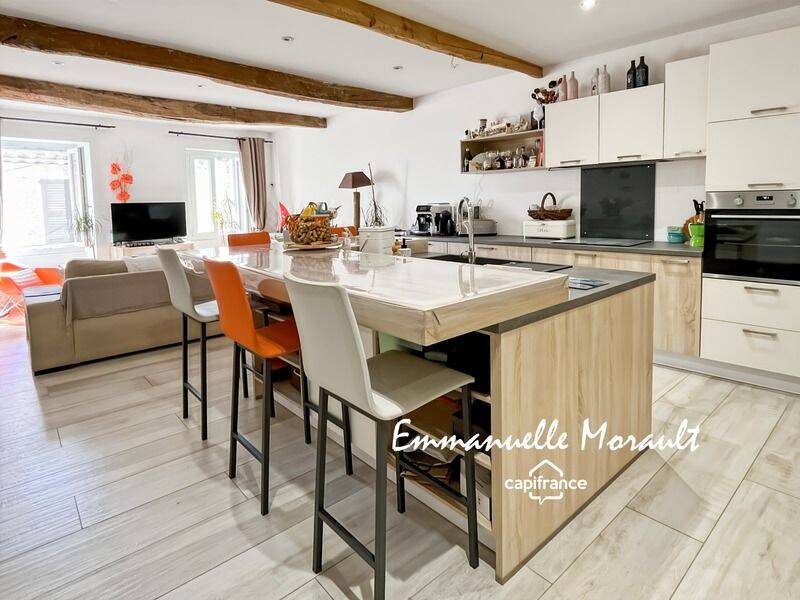 Appartement 3 pièces 85 m² · à Bagnols-en-Forêt · 85 m² · 235 000 €