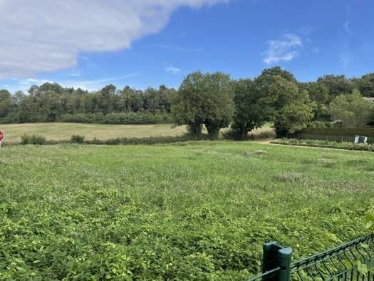 Terrain constructible à vendre 50 000 € 958 m² de terrain Noailhac 81490