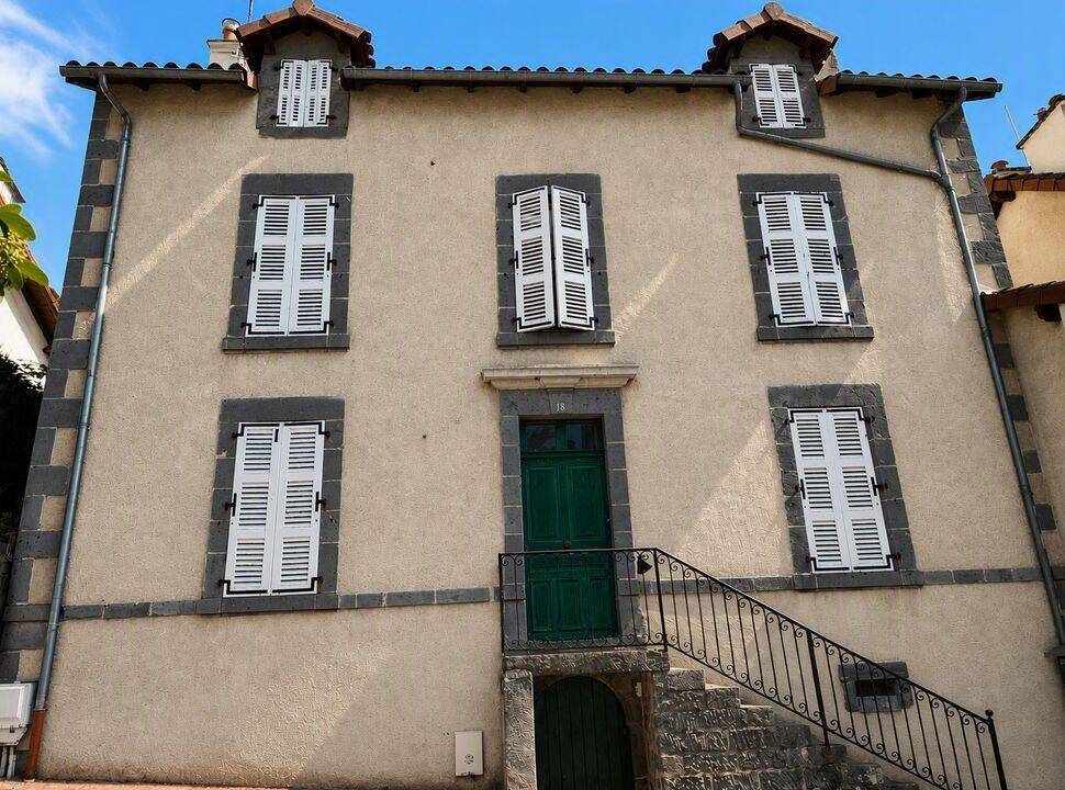 Appartement 1 pièce 16 m² · à Aurillac · 16 m² · 370 €/mois