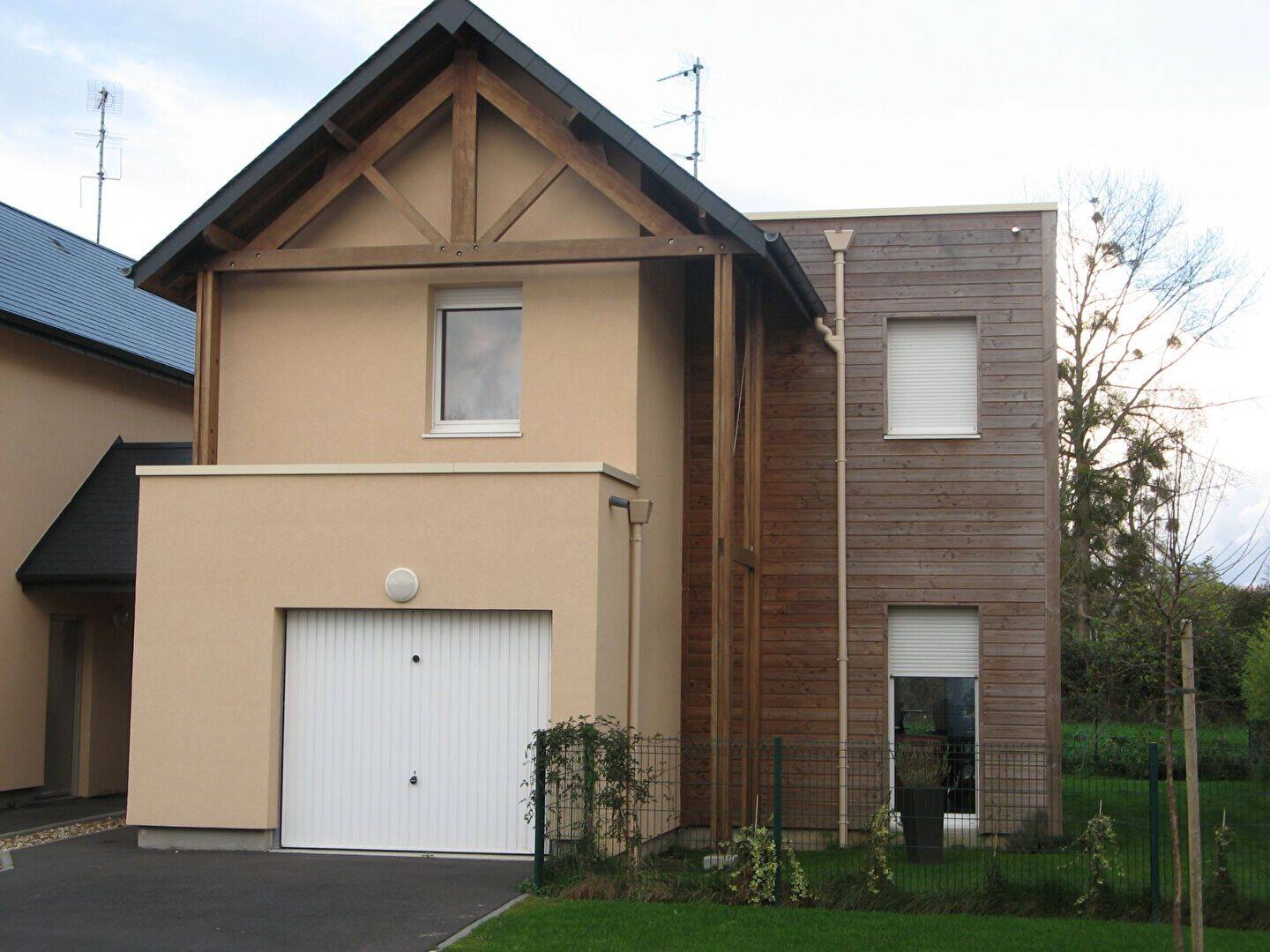 Maison 4 pièces 85 m² · à Trouville-sur-Mer · 84,7 m² · 885 €