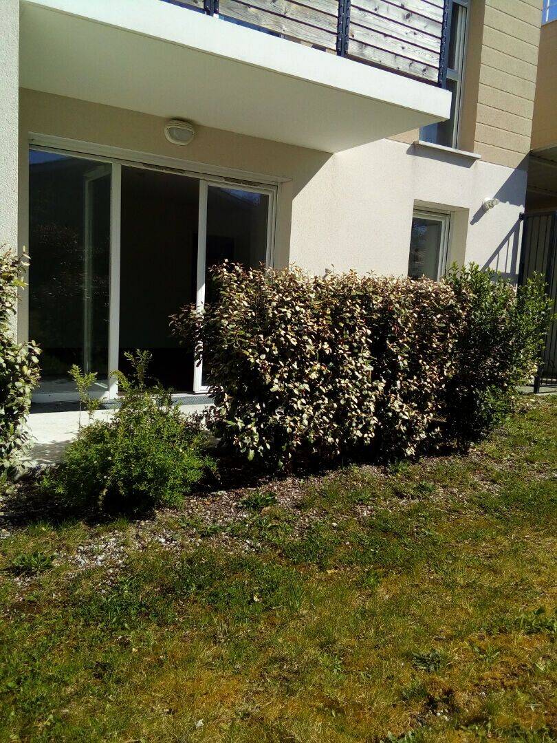 Appartement 3 pièces 57 m² · à Saint-Médard-en-Jalles · 57,4 m² · 890 €/mois