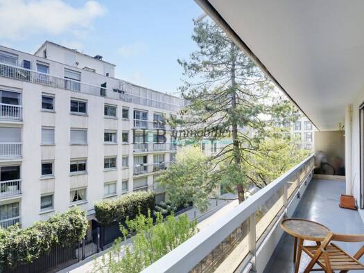 Appartement à vendre 1 034 000 € 4 pièces 3 chambres 92 m² Étage 3/8 Archives Paris 3ème arrondissement 75003