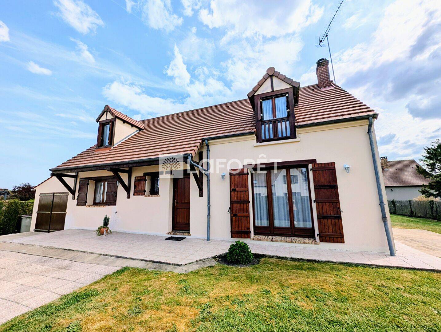 Maison 7 pièces 140 m² · à Milly-la-Forêt · 140 m² · 420 000 €
