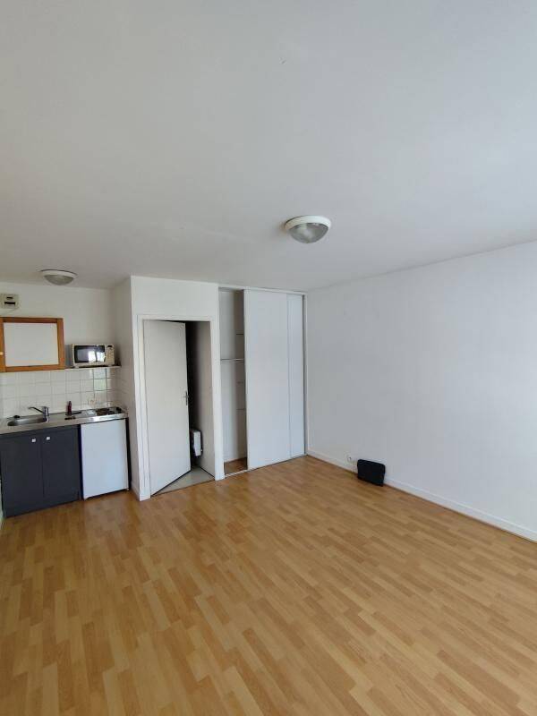Appartement 1 pièce 24 m² · à Brest · 23,7 m² · 495 €