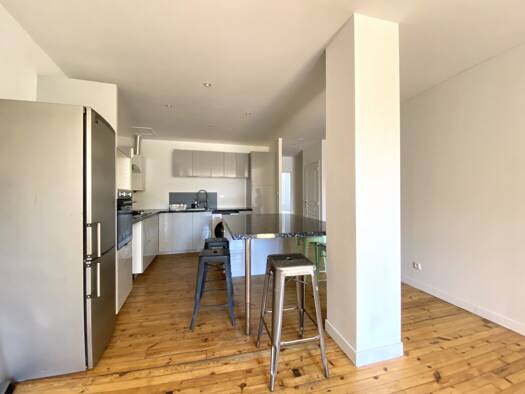 Appartement à louer 850 € 4 pièces 3 chambres 90 m² Étage 1/3 Monthieu-Saint François Saint-Étienne 42100