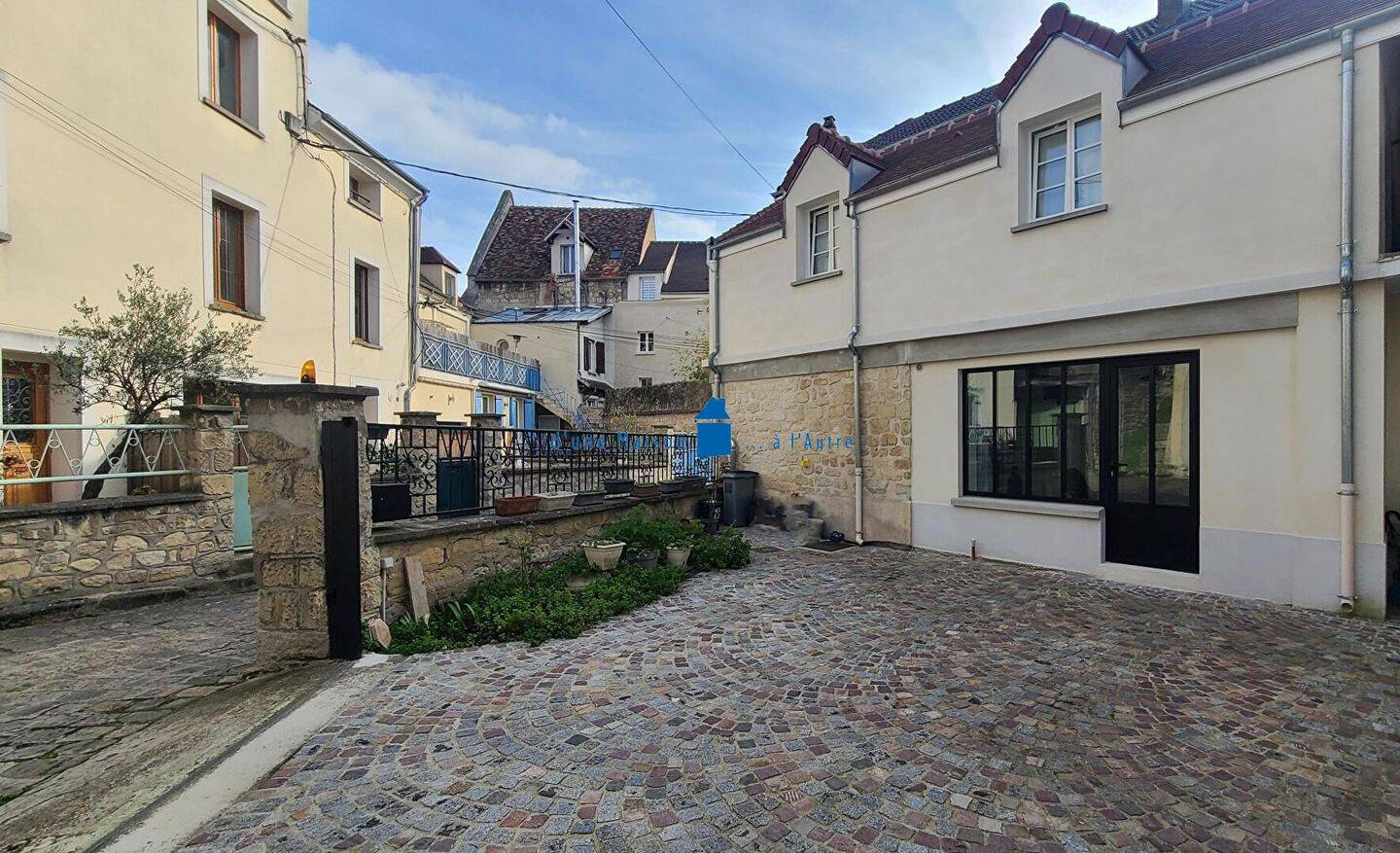 Maison 3 pièces 49 m² · à Carrières-sur-Seine · 48,5 m² · 1 192 €