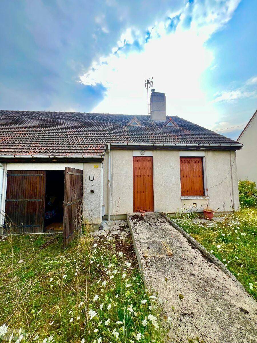 Maison 6 pièces 90 m² · à Écueillé · 90 m² · 19 500 €