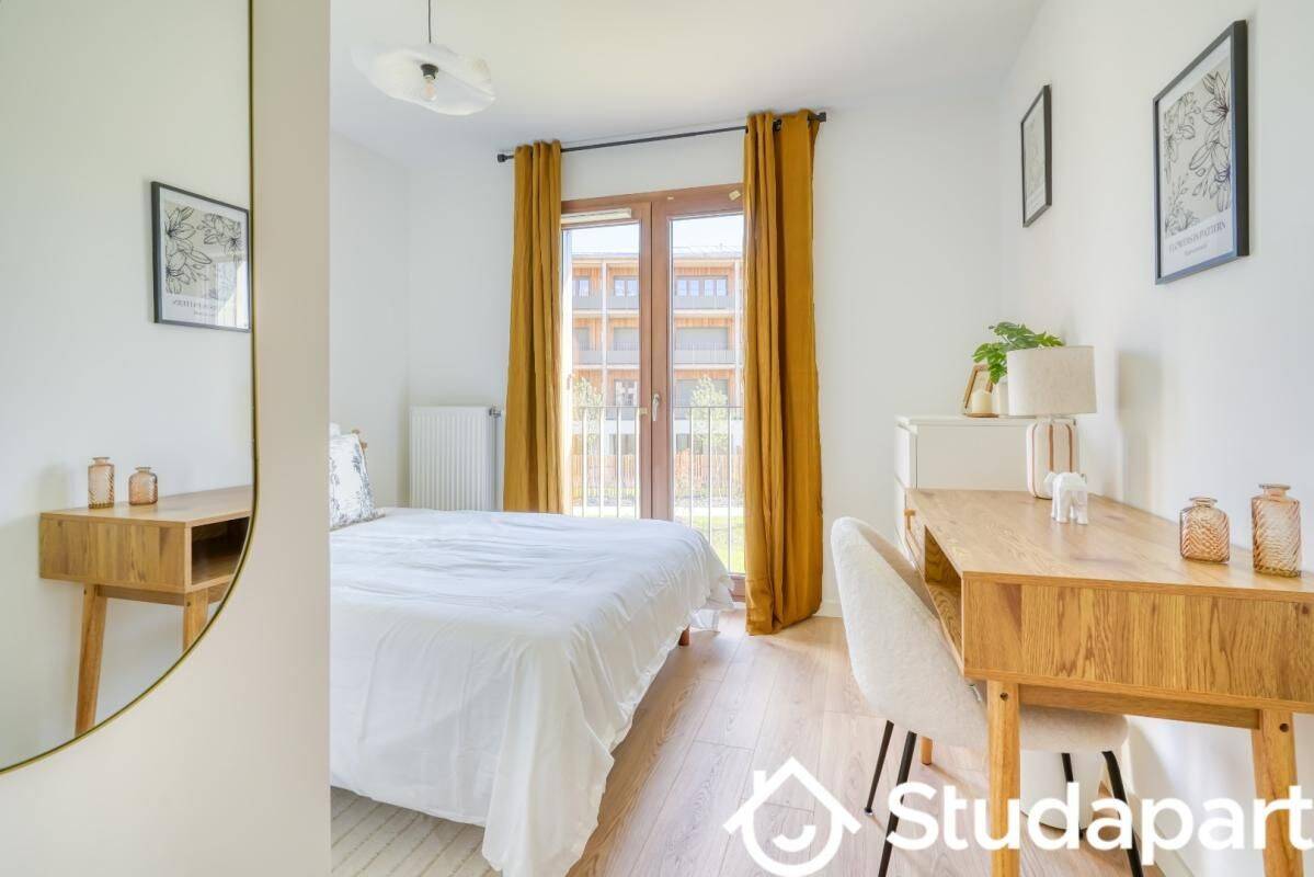1 pièce 11 m² · à Saint-Denis · 11 m² · 686 €