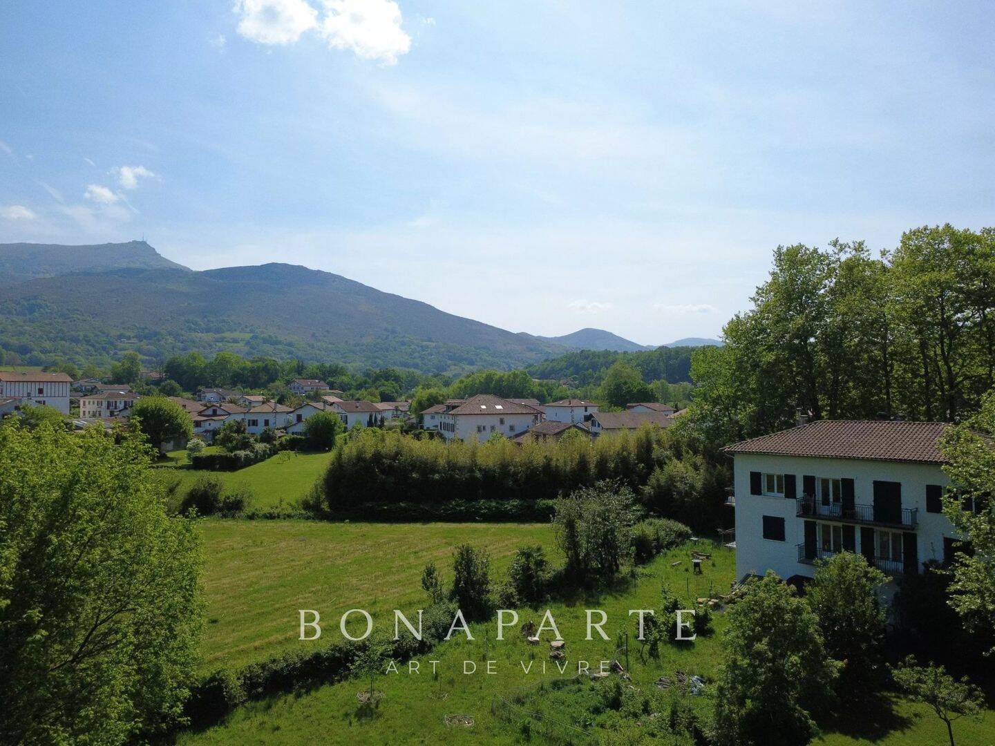 Appartement 5 pièces 112 m² · à Ascain · 111,8 m² · 457 600 €