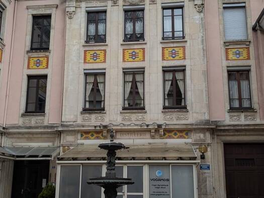 Local commercial à vendre 119 000 € Saint-Laurent-du-Pont 38380