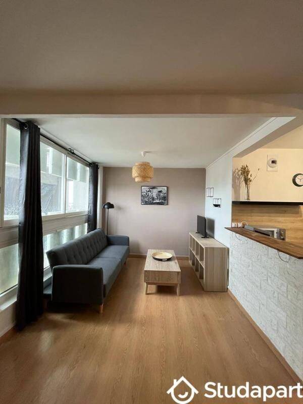 1 pièce 10 m² · à Le Bouscat · 10 m² · 540 €