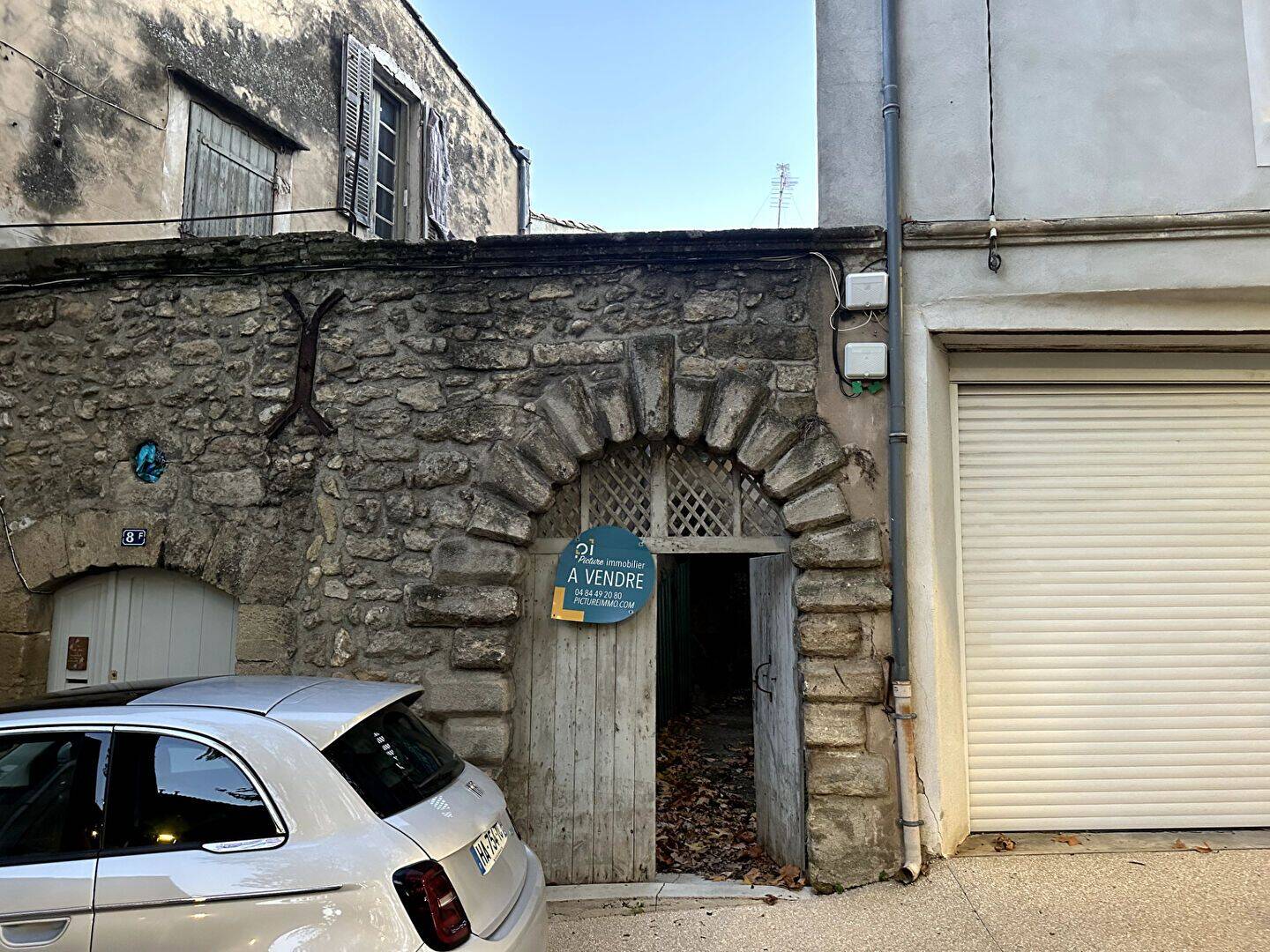Maison 1 pièce 110 m² · à Lambesc · 110 m² · 160 000 €