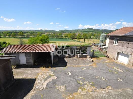 Maison à vendre 259 000 € 5 pièces 4 chambres 128 m² 980 m² de terrain Aveize 69610