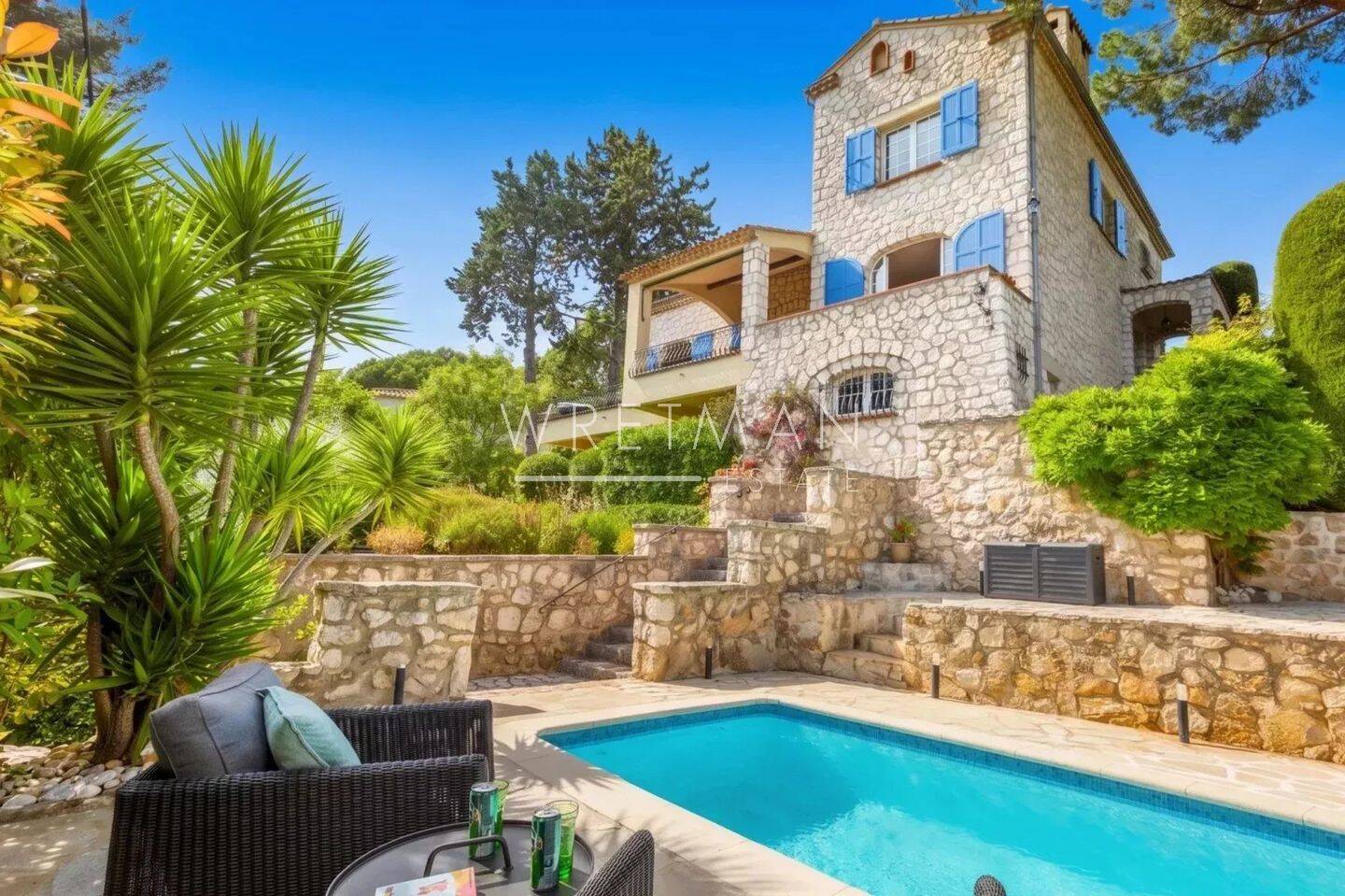 Maison 6 pièces 185 m² · à Vence · 184,9 m² · 1 695 000 €