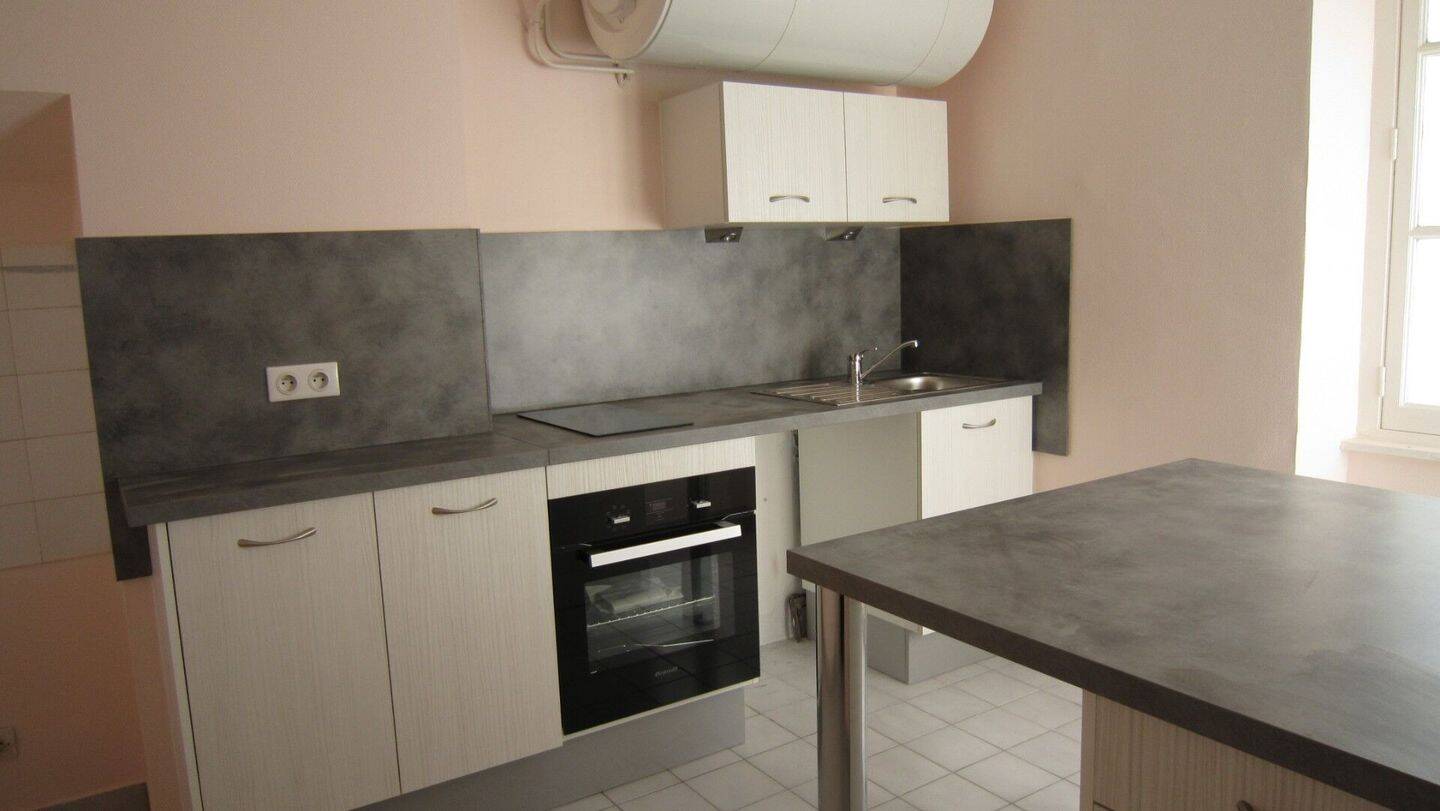 Appartement 1 pièce 41 m² · à Lyon 2ème Arrondissement · 41 m² · 606 €