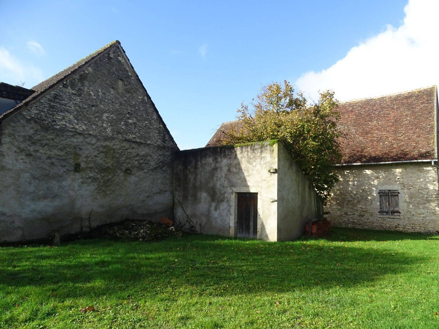 Maison 1 pièce 36 m² · à Saint-Symphorien · 36 m² · 55 000 €