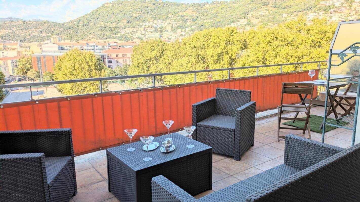 Appartement 2 pièces 46 m² · à Nice · 46 m² · 973 €/mois