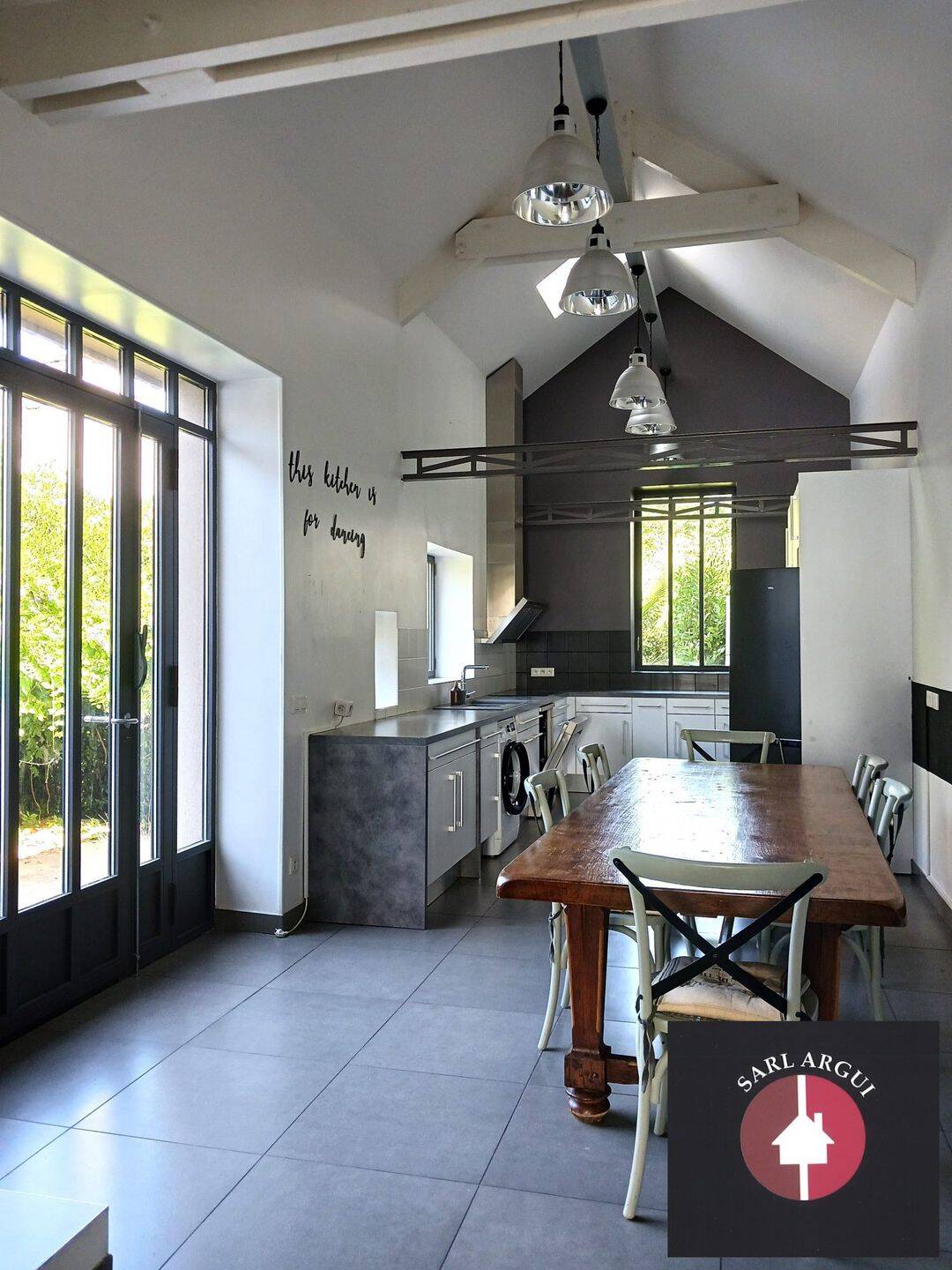 Maison 6 pièces 119 m² · à Chessy · 119,1 m² · 1 900 €/mois