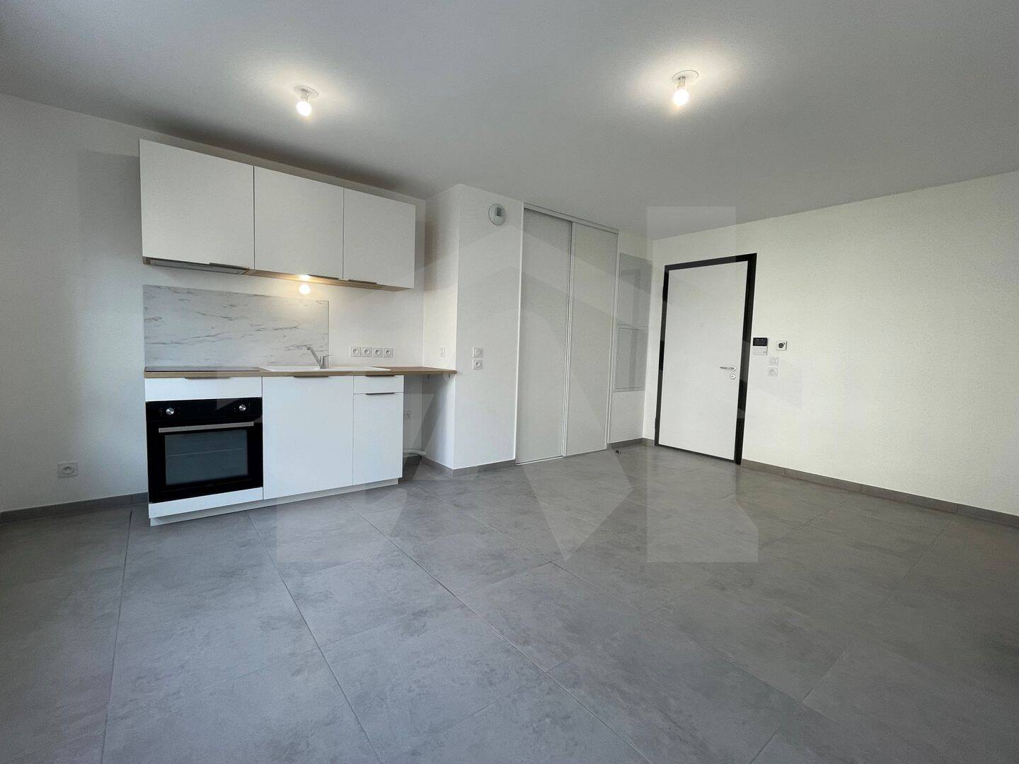 Appartement 1 pièce 36 m² · à Grenoble · 36,4 m² · 576 €