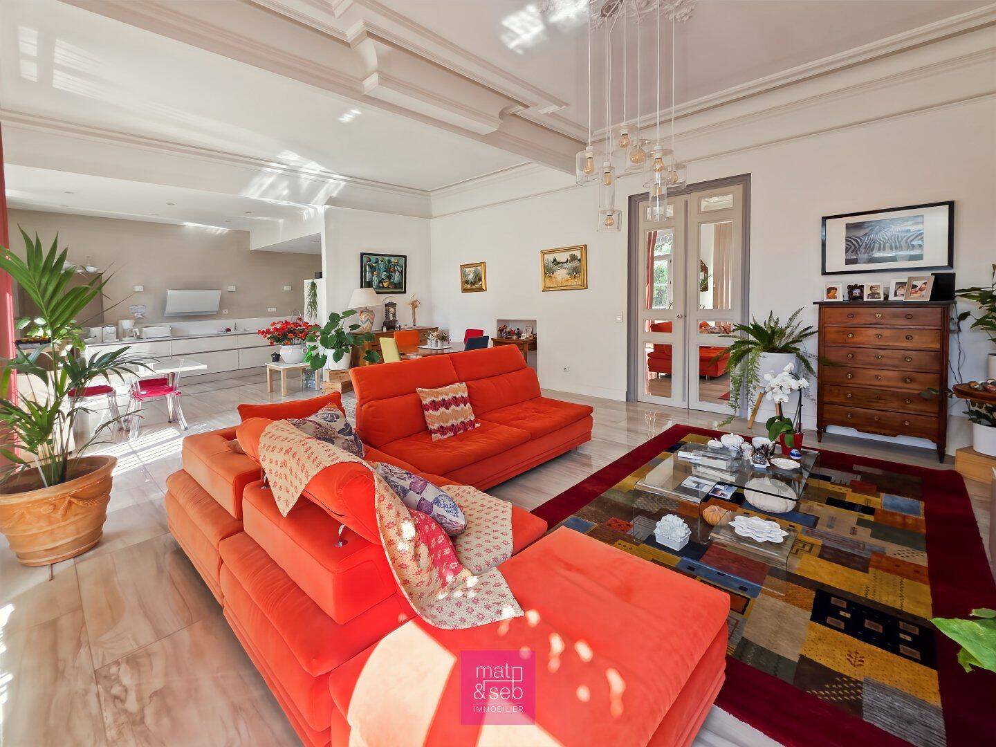 Appartement 4 pièces 155 m² · à Nîmes · 155 m² · 477 000 €