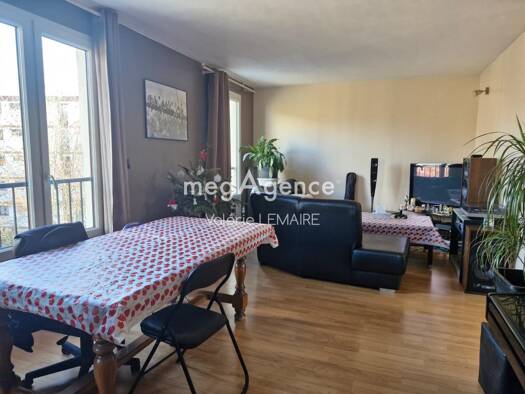 Appartement à vendre 158 500 € 3 pièces 1 chambre 62 m² Leclerc-Verdun Nord Est Brie-Comte-Robert 77170