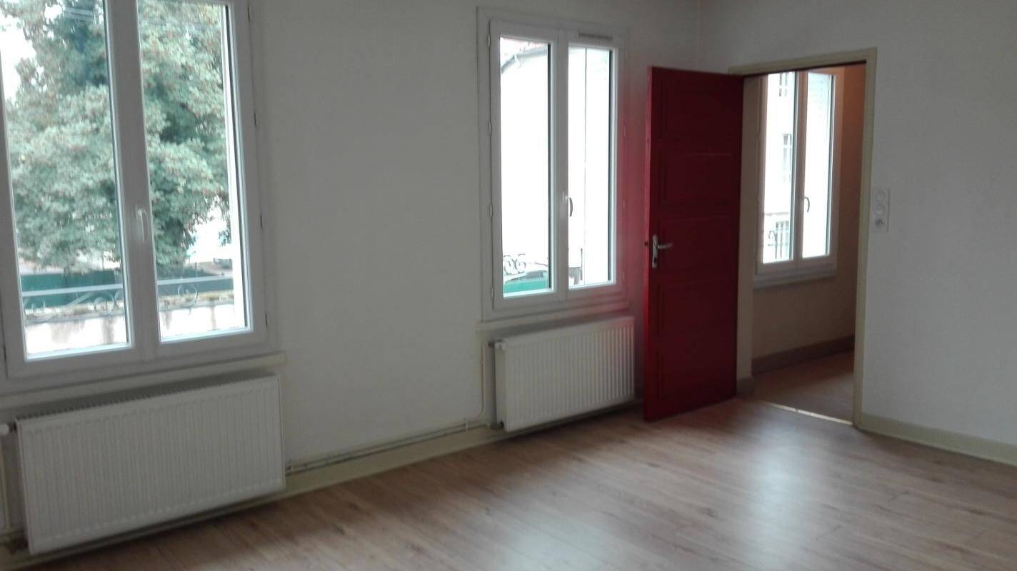Appartement 1 pièce 35 m² · à Autun · 35 m² · 320 €