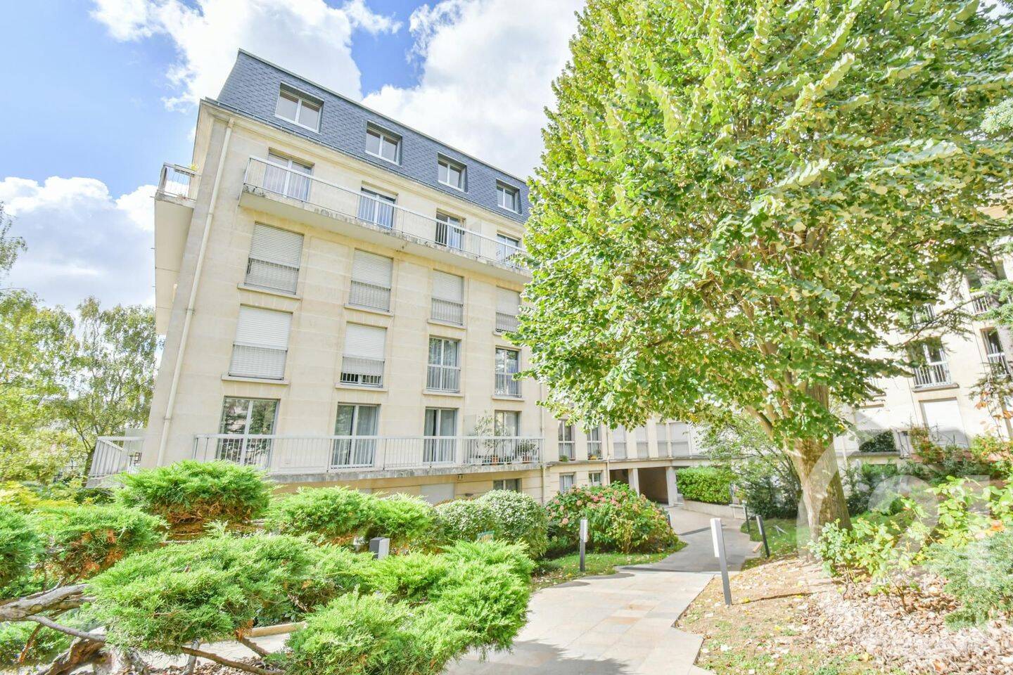 Appartement 1 pièce 32 m² · à Paris 13ème Arrondissement · 31,9 m² · 298 000 €