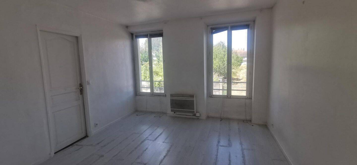 Appartement 2 pièces 42 m² · à Gonesse · 42 m² · 109 000 €