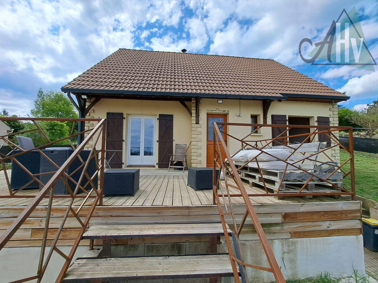 Maison 5 pièces 97 m² · à Pont-sur-Yonne · 97 m² · 179 000 €