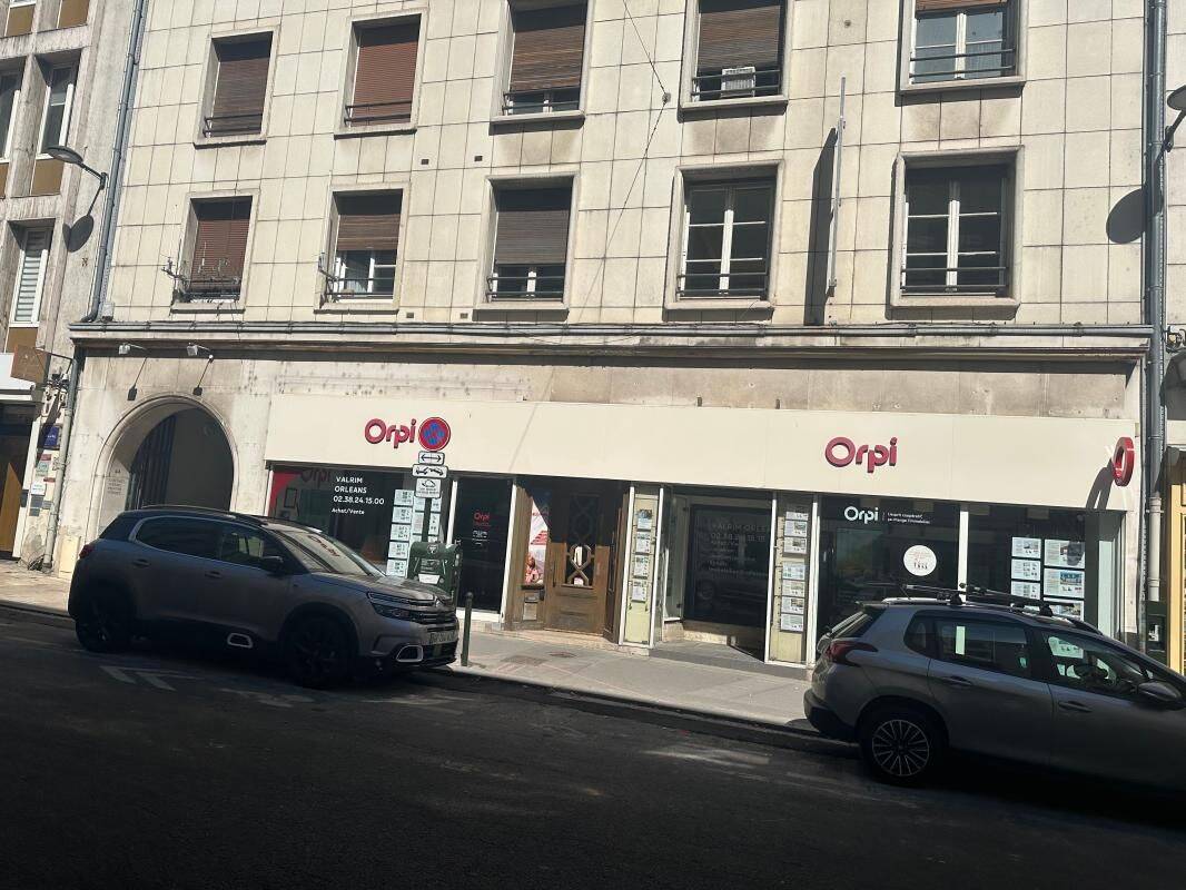 Appartement 2 pièces 44 m² · à Orléans · 43,6 m² · 451 €