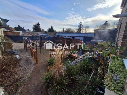 Bar / Café à vendre Fonds de commerce 209 000 € 102 m² d'espace de restauration Nouvion 80860