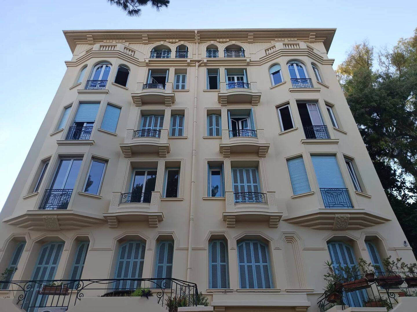 Appartement 4 pièces 102 m² · à Nice · 101,6 m² · 420 000 €