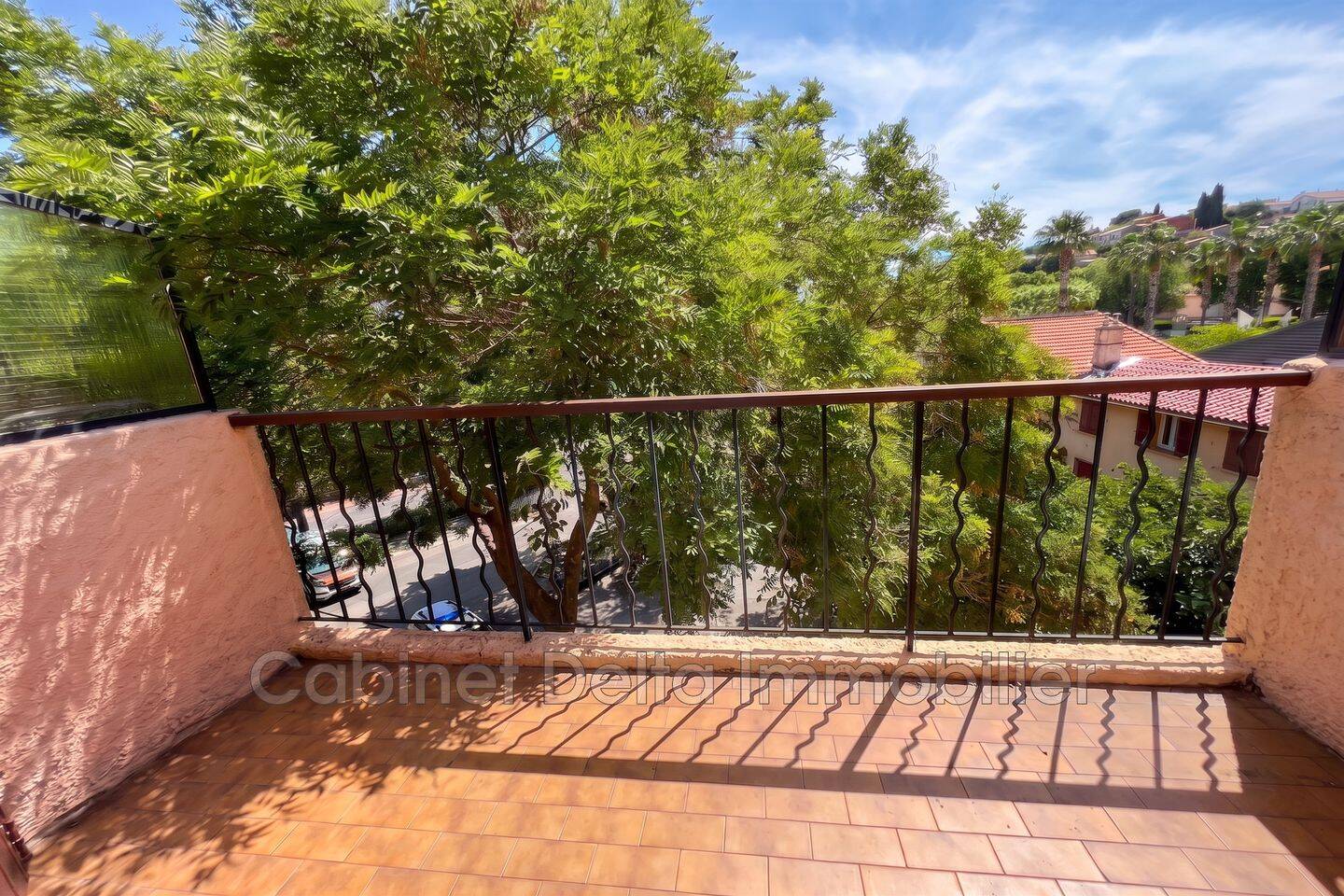 Appartement 1 pièce 25 m² · à Ollioules · 25 m² · 540 €/mois