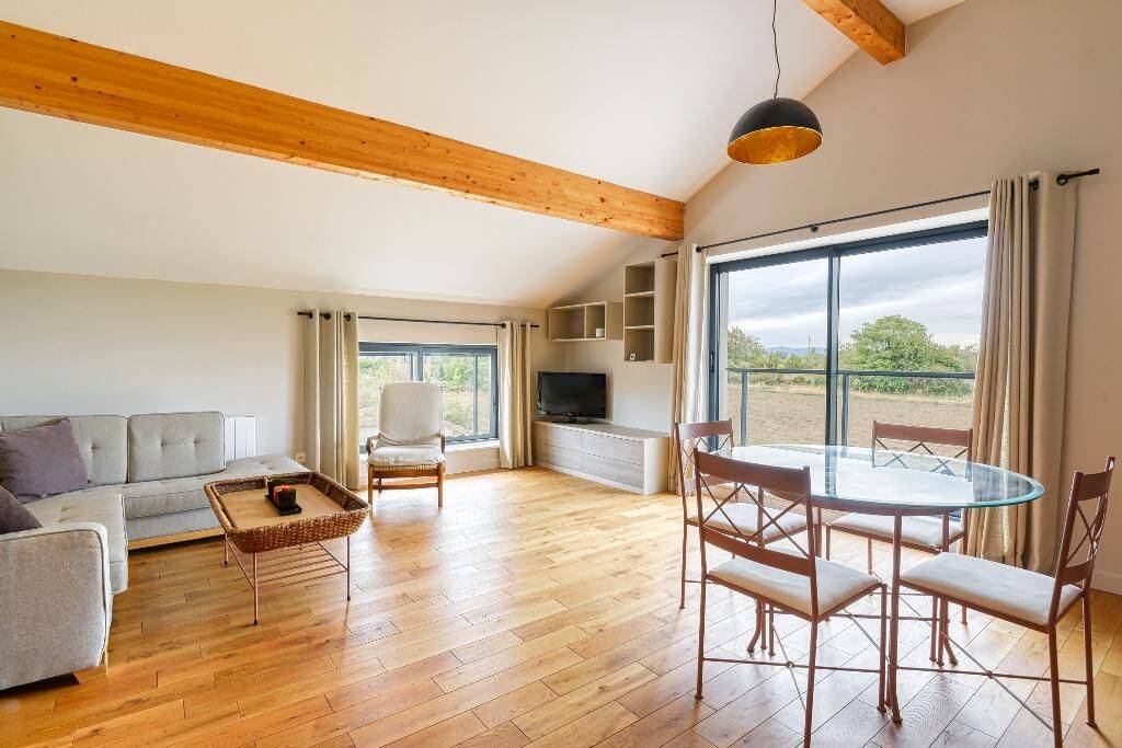 Appartement 2 pièces 62 m² · à Caluire-Et-Cuire · 62 m² · 1 150 €/mois