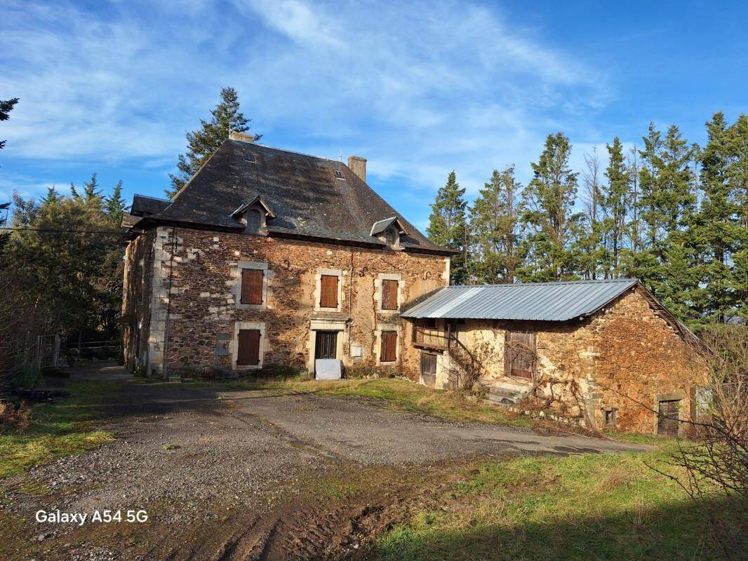 Maison 9 pièces 200 m² · à Maurs · 200 m² · 225 000 €