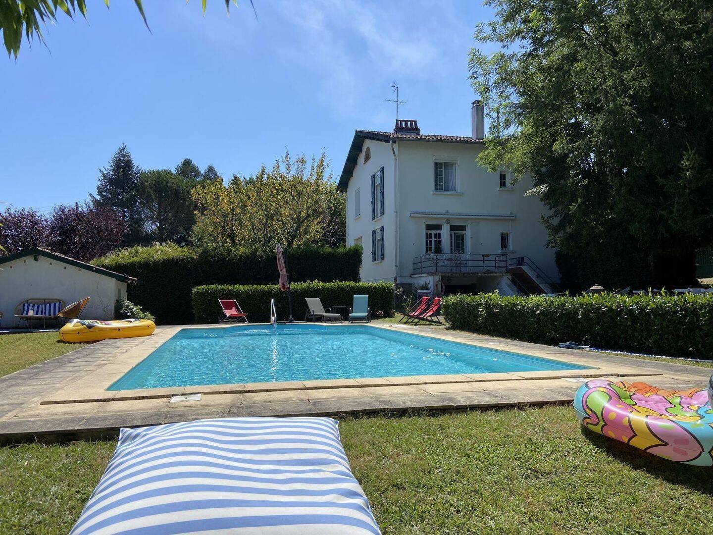 Maison 5 pièces 170 m² · à Blaye-les-Mines · 170 m² · 1 250 €