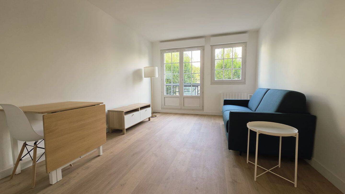 Appartement 1 pièce 27 m² · à Paris 10ème Arrondissement · 27 m² · 1 100 €
