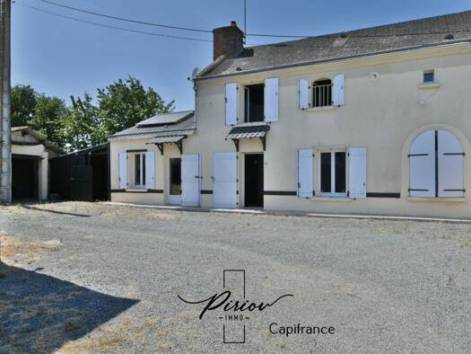 Maison à vendre 117 500 € 6 pièces 4 chambres 115 m² 1 380 m² de terrain Cersay 79290