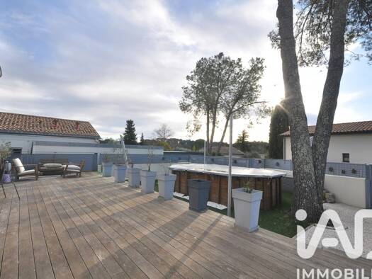 Maison de plain-pied à vendre 415 000 € 6 pièces 4 chambres 126 m² 535 m² de terrain Aujargues 30250