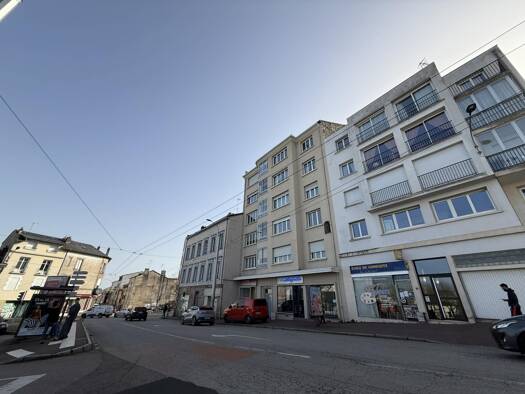 Appartement à vendre 64 800 € 2 pièces 1 chambre 44,8 m² Étage 1/5 Limoges 87000