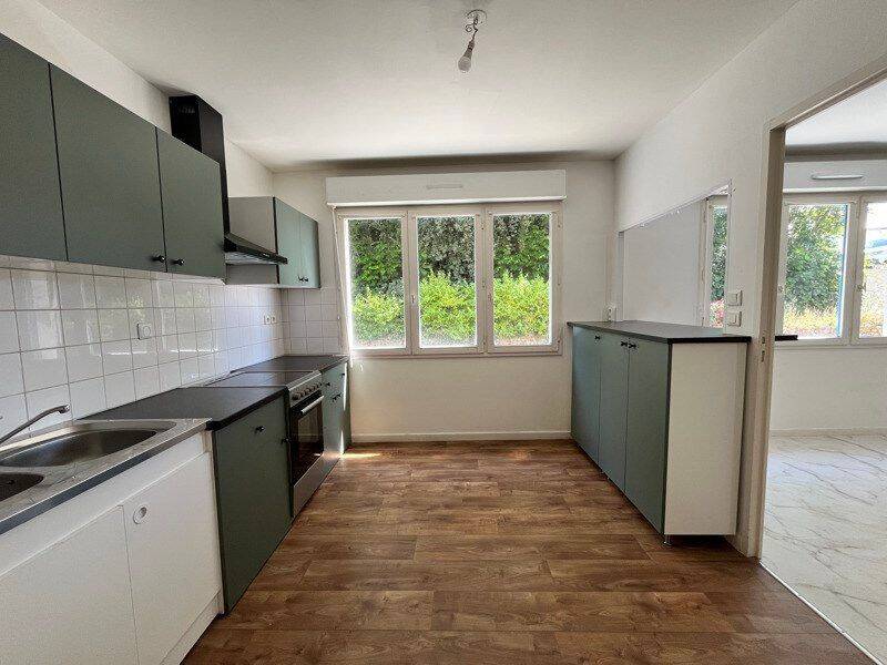 Appartement 3 pièces 68 m² · à Landivisiau · 68 m² · 730 €