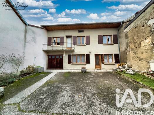 Maison à vendre 465 000 € 9 pièces 6 chambres 227 m² 481 m² de terrain Saint-Jean-de-Gonville 01630