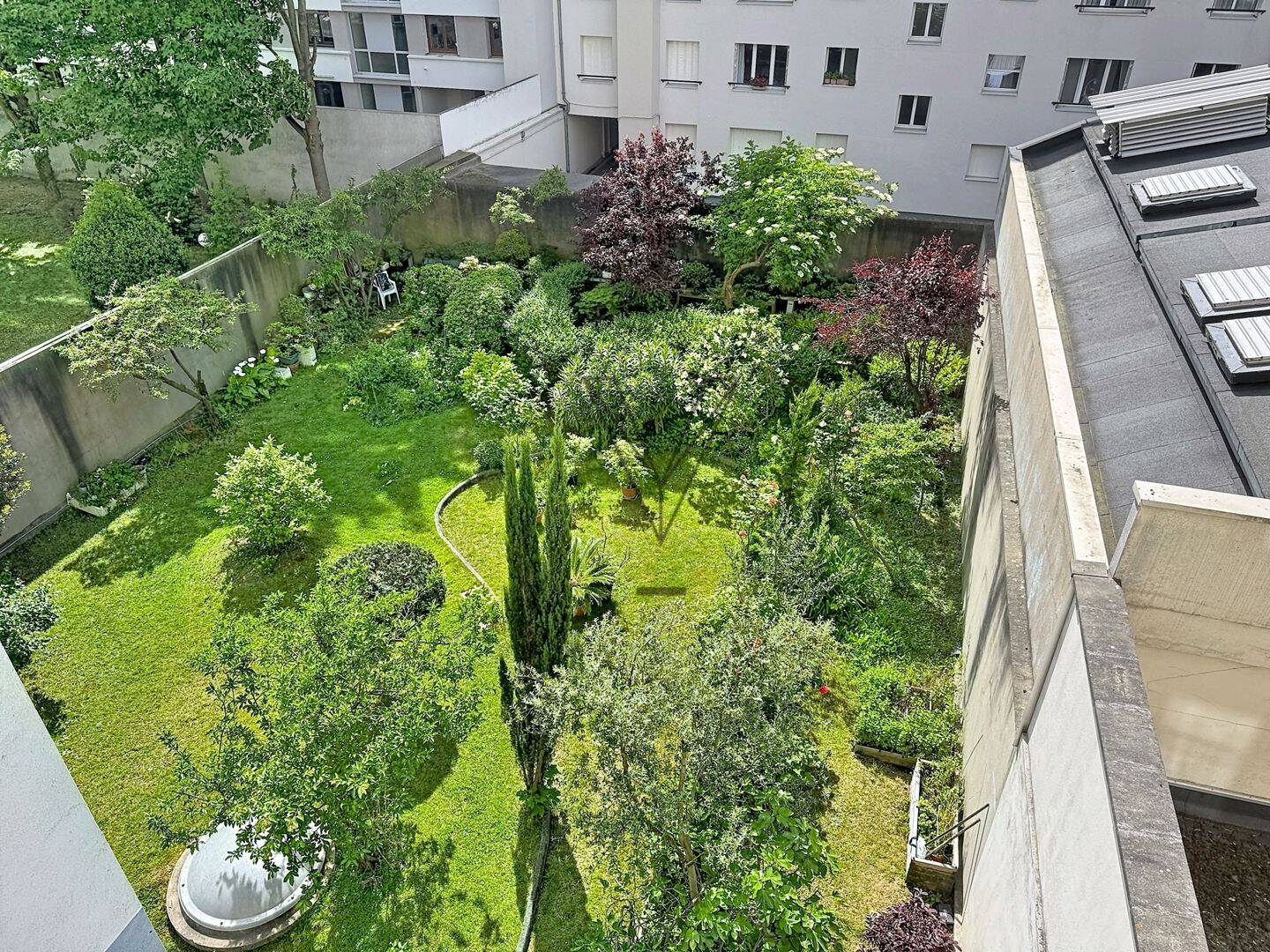 Appartement 4 pièces 71 m² · à Paris 19ème Arrondissement · 70,7 m² · 650 000 €